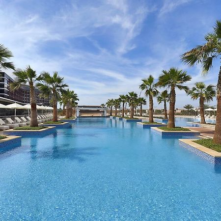 Marriott Hotel Al Forsan, Abou Dabi Extérieur photo The swimming pool at the hotel