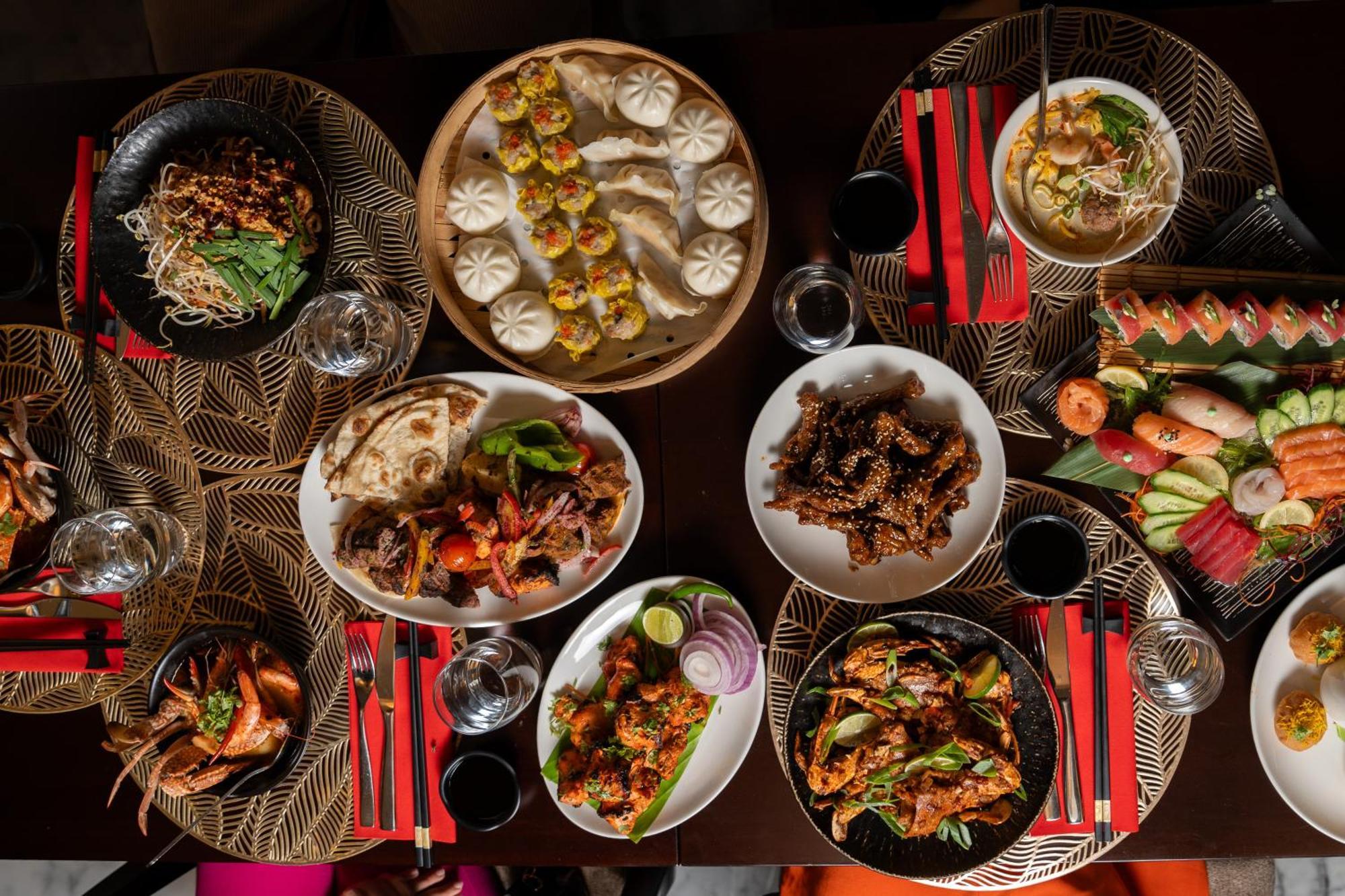 Marriott Hotel Al Forsan, Abou Dabi Extérieur photo A selection of dishes at a restaurant in Bangkok