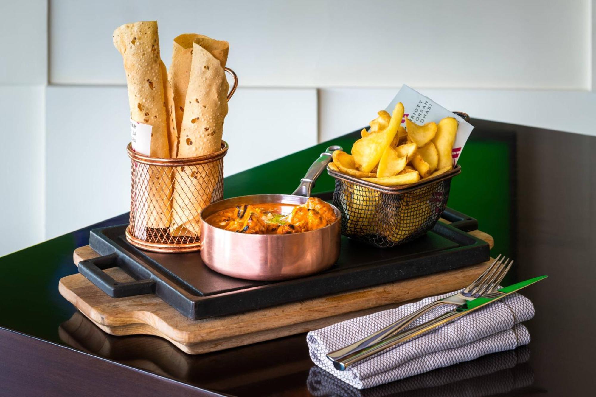 Marriott Hotel Al Forsan, Abou Dabi Extérieur photo Indian food